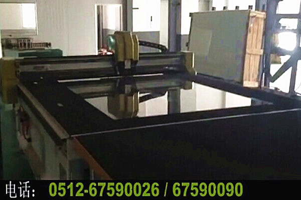 Glass Cutting Machine
